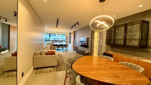 Apartamento com 3 Quartos à venda, 148m² no Jurerê, Florianópolis