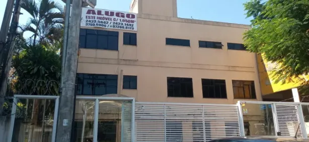 Prédio Comercial para alugar, 800m² no Freguesia (Jacarepaguá), Rio de Janeiro