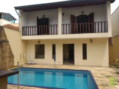 Sobrado com 5 Quartos à venda, 530m² no Campestre, Santo André