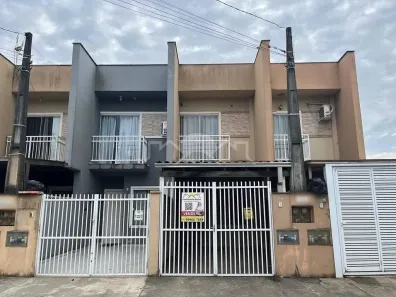 Sobrado com 2 Quartos à venda, 61m² no Paranaguamirim, Joinville