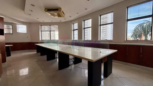 Sala Comercial à venda, 120m² no Anhangabaú, Jundiaí