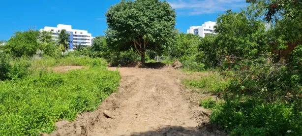 Lote/Terreno à venda, 8900m² no Buraquinho, Lauro de Freitas