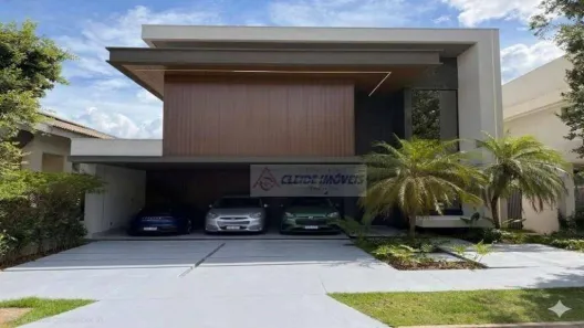 Casa de Condomínio com 5 Quartos à venda, 462m² no Coophema, Cuiabá