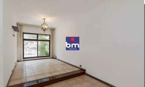 Casa com 3 Quartos para alugar, 220m² no Vila Cordeiro, São Paulo
