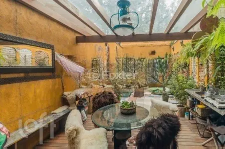 Casa com 3 Quartos à venda, 120m² no Centro Histórico, Porto Alegre