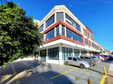 Prédio Comercial com 10 Quartos para venda ou aluguel, 1354m² no São Geraldo, Porto Alegre