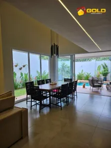 Casa de Condomínio com 4 Quartos à venda, 214m² no Grand Ville, Uberlândia
