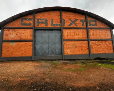 Galpão/Depósito/Armazém para alugar, 305m² no Boa Vista, Ponta Grossa
