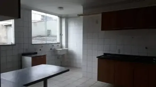 Apartamento com 3 Quartos à venda, 200m² no Canudos, Belém