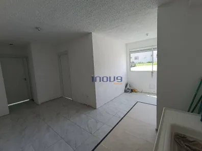 Apartamento com 2 Quartos para alugar, 38m² no Lagoa Redonda, Fortaleza