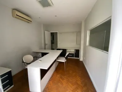 Sala Comercial com 5 Quartos para alugar, 130m² no Centro, Rio de Janeiro
