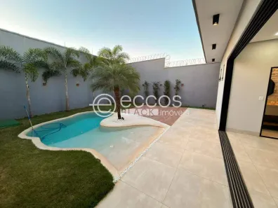 Casa com 2 Quartos à venda, 145m² no Shopping Park, Uberlândia