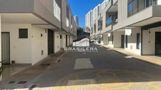 Sobrado com 3 Quartos à venda, 152m² no Jardim Atlântico, Goiânia