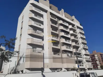 Apartamento com 3 Quartos para alugar, 179m² no América, Joinville