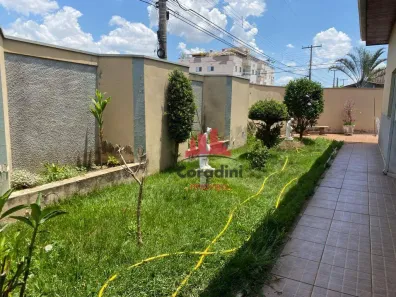 Casa com 3 Quartos à venda, 190m² no Parque Novo Mundo, Americana