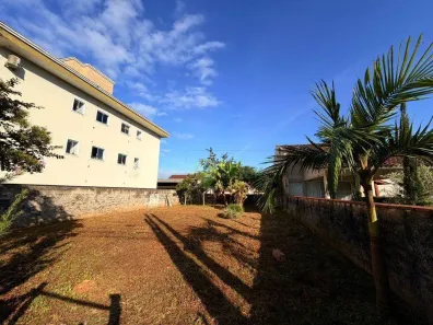 Lote/Terreno à venda, 371m² no Vila Nova, Joinville