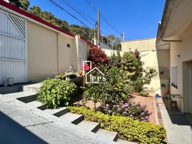 Casa com 2 Quartos à venda, 256m² no Centro, Vinhedo