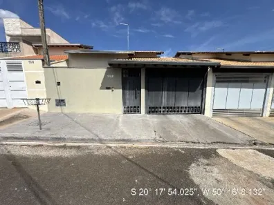 Casa com 2 Quartos à venda, 68m² no Parque Universitário, Fernandópolis