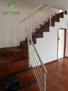 Casa com 2 Quartos à venda, 93m² no Parque Turistas, Contagem