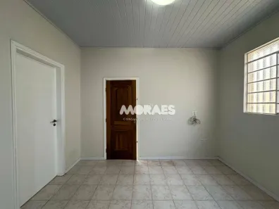 Casa com 2 Quartos para alugar, 60m² no Vila São João da Boa Vista, Bauru