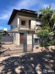 Casa com 4 Quartos à venda, 226m² no Nonoai, Porto Alegre