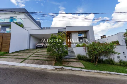 Casa de Condomínio com 4 Quartos à venda, 216m² no São Pedro, Juiz de Fora