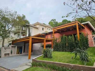 Casa de Condomínio com 3 Quartos para alugar, 200m² no Paisagem Renoir, Cotia