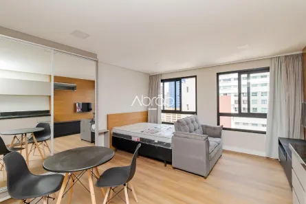 Apartamento com 1 Quarto para alugar, 26m² no Centro, Curitiba