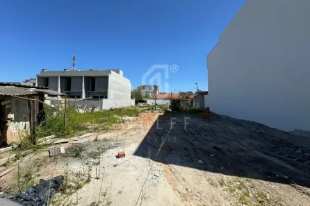 Lote/Terreno à venda, 300m² no Itacolomi, Balneário Piçarras