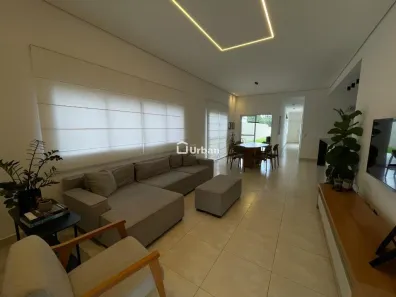 Casa com 3 Quartos à venda, 160m² no Jardim Colibri, Cotia