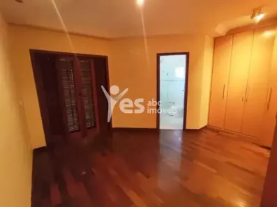 Casa com 3 Quartos para alugar, 226m² no Vila Scarpelli, Santo André