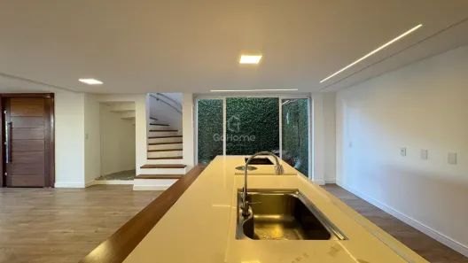 Casa com 3 Quartos à venda, 217m² no Líder, Chapecó