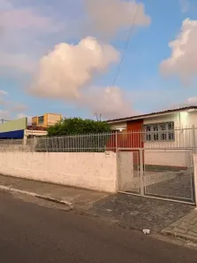 Casa com 3 Quartos para alugar, 180m² no Tambiá, João Pessoa