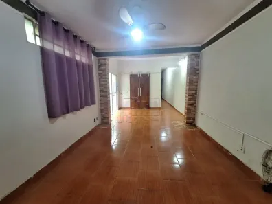 Sobrado com 3 Quartos à venda, 226m² no Campos Elíseos, Ribeirão Preto