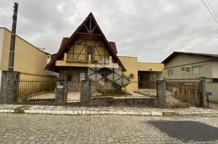 Lote/Terreno à venda, 615m² no Czerniewicz, Jaraguá do Sul