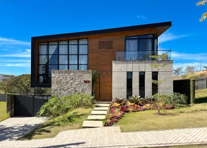 Casa de Condomínio com 5 Quartos à venda, 574m² no São Pedro, Juiz de Fora
