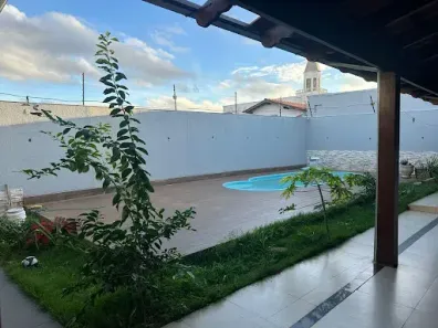 Casa com 3 Quartos à venda, 210m² no Jardim Alexandrina, Anápolis