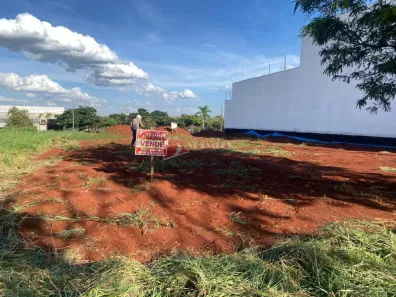 Lote/Terreno à venda, 200m² no Jardim Espanha, Maringá