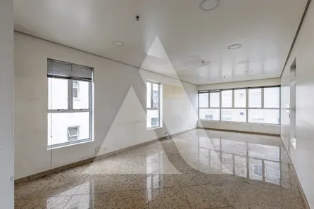 Sala Comercial à venda, 46m² no Vila Nova Conceição, São Paulo