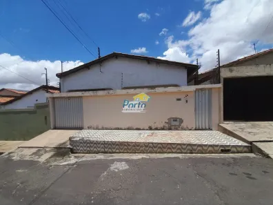Casa com 4 Quartos à venda, 340m² no Monte Castelo, Teresina