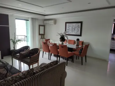 Apartamento com 3 Quartos para alugar, 167m² no Centro, Balneário Camboriú