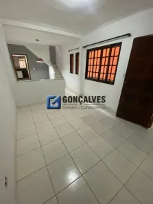 Sobrado com 3 Quartos à venda, 200m² no Recreio da Borda do Campo, Santo André