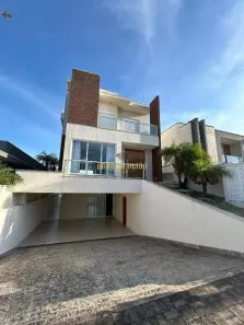 Sobrado com 3 Quartos à venda, 332m² no Cidade Parquelandia, Mogi das Cruzes