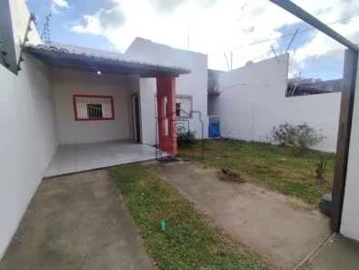 Casa com 3 Quartos para alugar, 75m² no Planalto, Natal