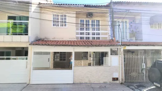 Casa de Condomínio com 3 Quartos à venda, 150m² no Cosmorama, Mesquita