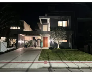 Casa de Condomínio com 4 Quartos à venda, 215m² no Zona Nova, Capão da Canoa