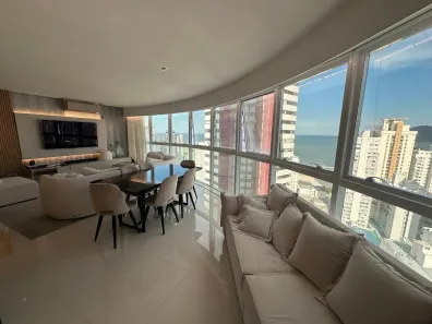 Apartamento com 4 Quartos para alugar, 132m² no Centro, Balneário Camboriú