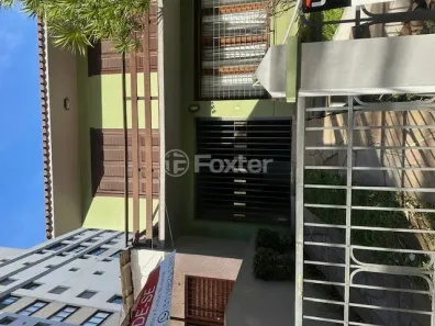 Casa com 3 Quartos à venda, 240m² no Mont Serrat, Porto Alegre