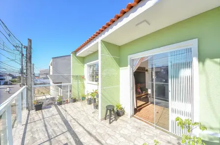 Sobrado com 3 Quartos à venda, 89m² no Sítio Cercado, Curitiba