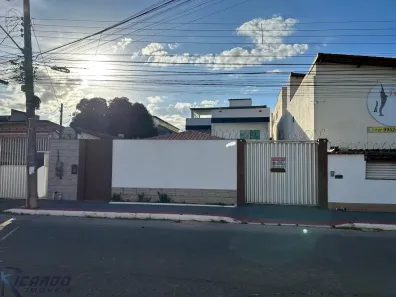 Imóvel Comercial com 6 Quartos à venda, 400m² no Praia do Morro, Guarapari